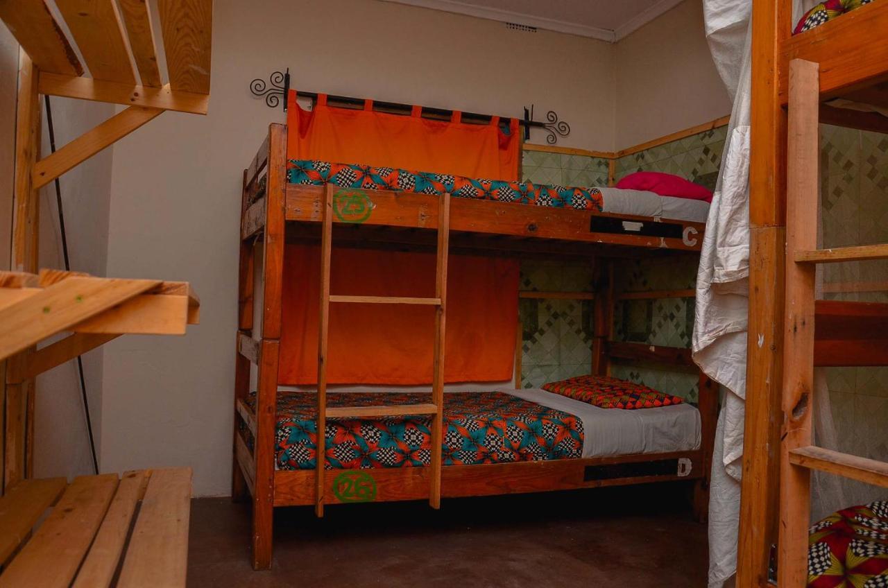 Lusaka Backpackers Hostel Ngoại thất bức ảnh