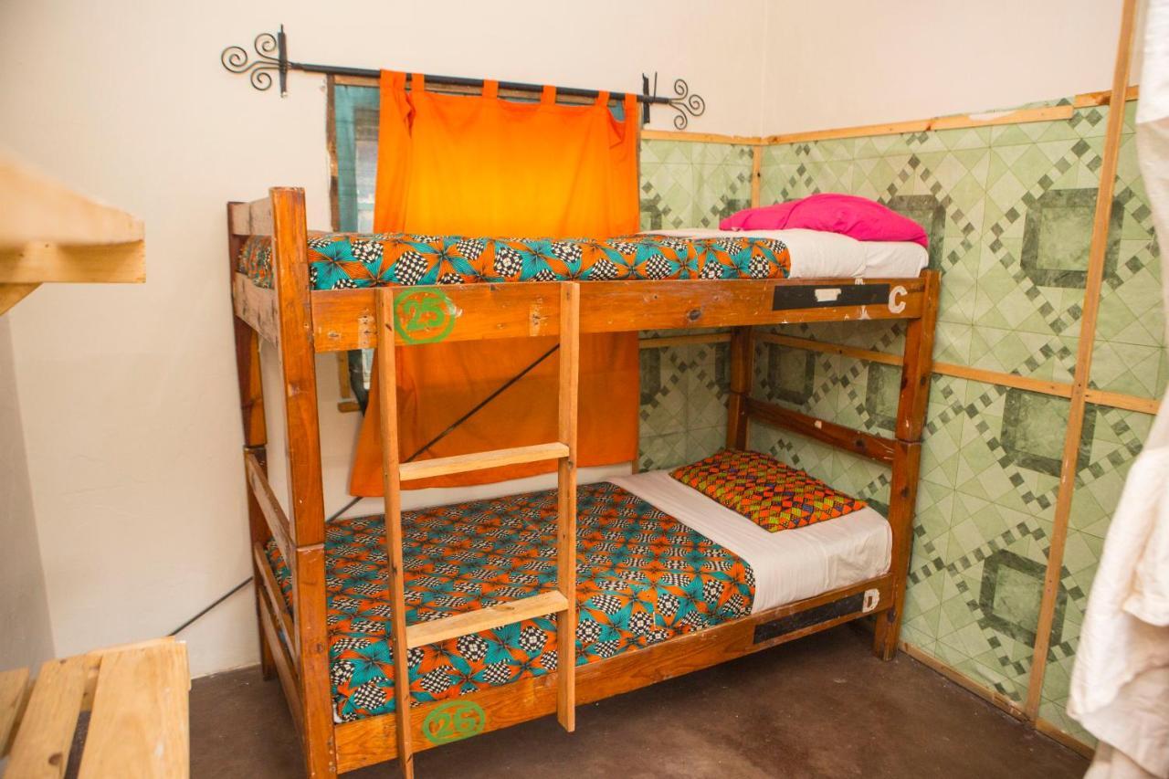 Lusaka Backpackers Hostel Ngoại thất bức ảnh
