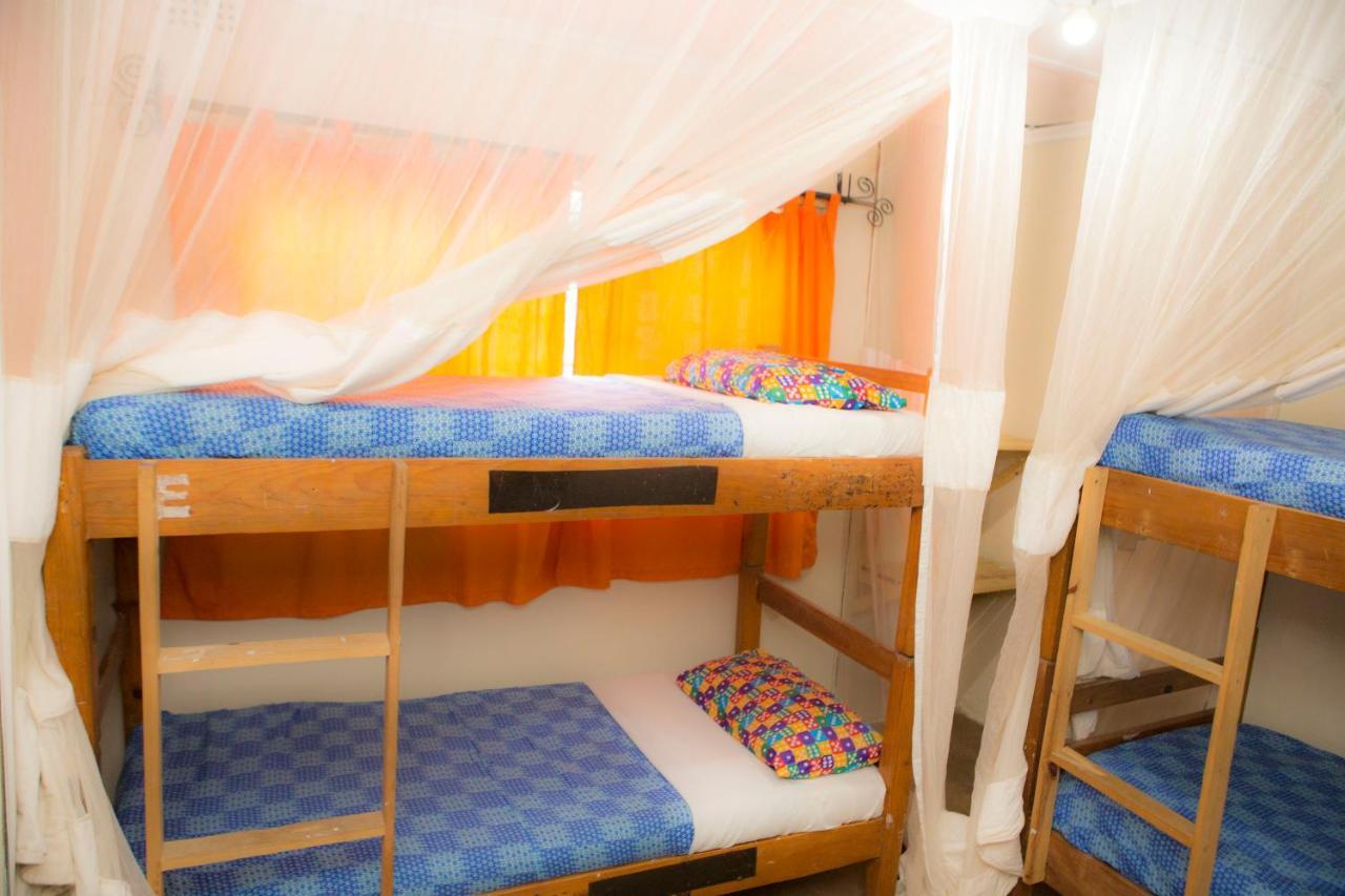 Lusaka Backpackers Hostel Ngoại thất bức ảnh